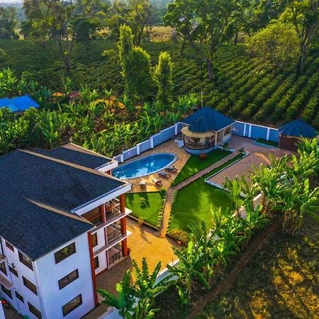Dual Mountain View Lodge Moshi Esterno foto