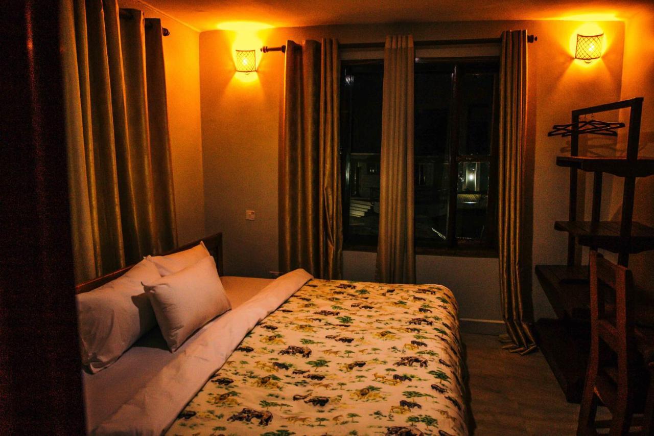 Dual Mountain View Lodge Moshi Esterno foto
