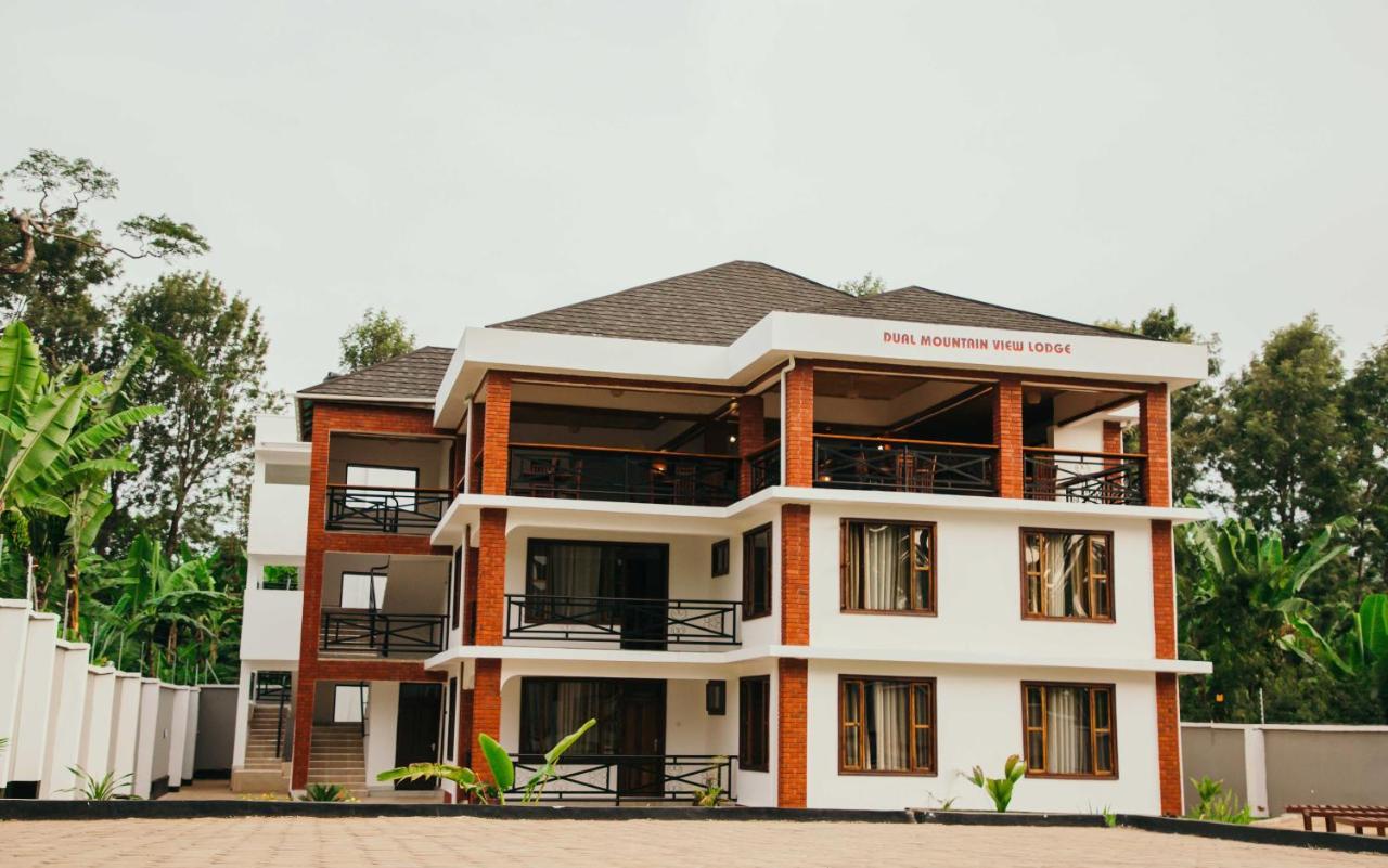Dual Mountain View Lodge Moshi Esterno foto